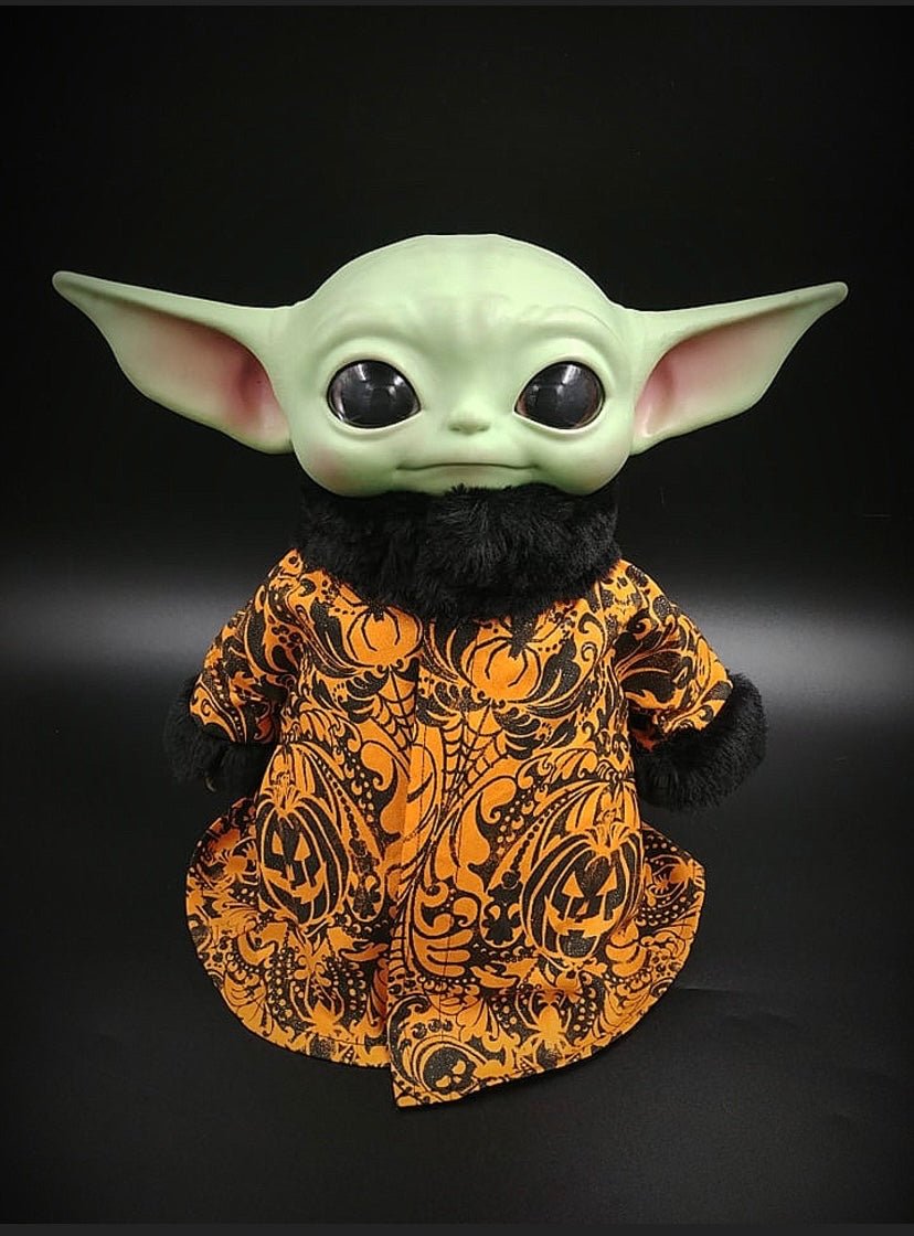 Haunted Abstract Outfit - alittlegreenshoppe